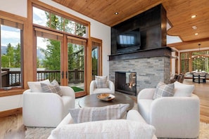 TV, fireplace, printers