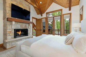 5 soverom, skrivebord, strykejern/-brett og wi-fi (inkludert)