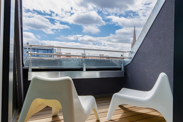 Apartamento luxo, 1 quarto, sacada | Terraço/pátio