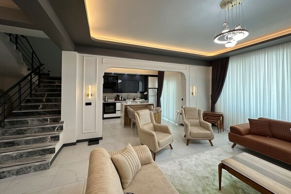 Exclusive Villa | Living room