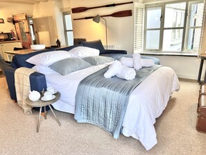 1 chambre, fer et planche à repasser, lit parapluie, Wi-Fi gratuit