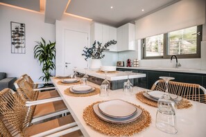 Dining - Bay View II - Three Bedroom Villa, Sleeps 6 (Agios Sostis)