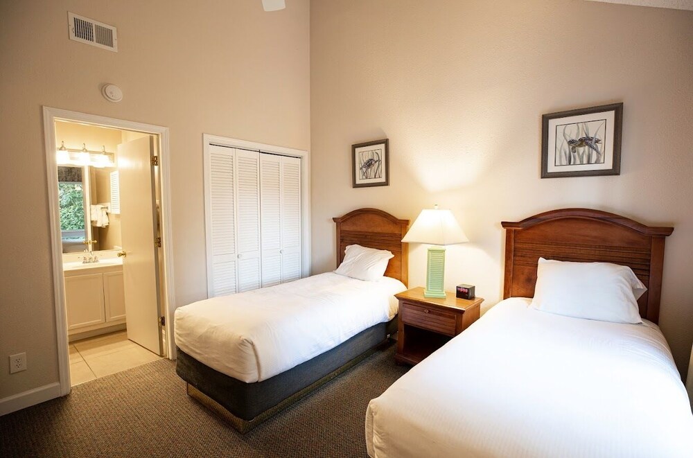 Family Friendly Condo in Myrtle Beach Week of April 2128.2024 North