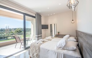 3 bedrooms, WiFi, bed sheets - Sokrates and Oresti - Three Bedroom Villa, Sleeps 6 (Kalliteros)