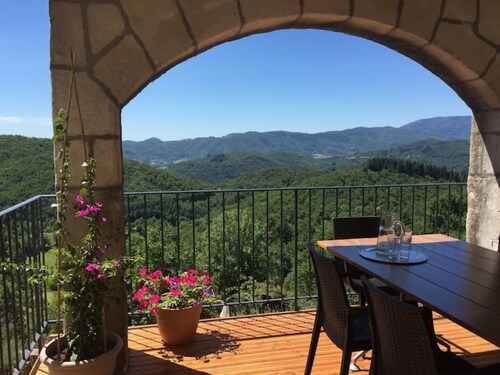 Authentic stay in the Ardeche with breathtaking views