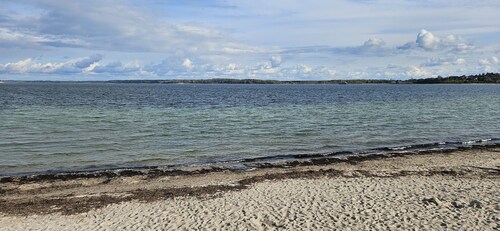 Direkt am Strand- schöne Ferienwohnung für bis zu 4 Personen