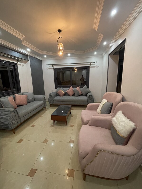 Living area - Apartment in Giza, in Mashaal Al-Haram (Giza Governorate)