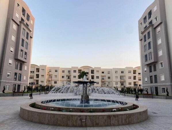 Exterior - Bright Central Calm ; Appartement Moderne Avec vue (Tunis)