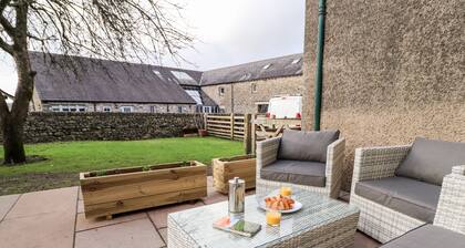 Natland Hall Cottage