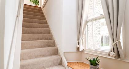 Natland Hall Cottage