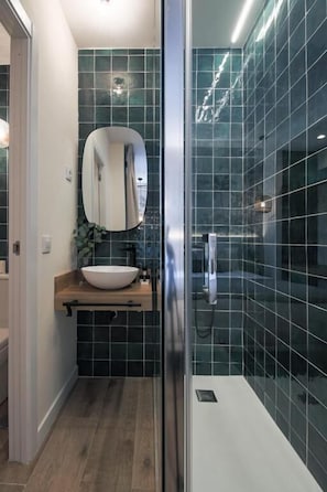 Comfort Double Room | Bathroom