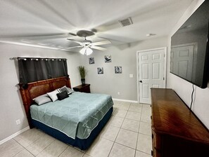 4 Schlafzimmer, kostenloses WLAN, Bettwäsche, Rollstuhlgeeignet