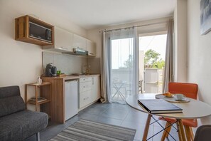 Interior - Studio Centre Ville - Vue mer ! (Saint-Pierre)