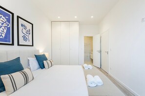 1 quarto, ferros/tábuas de passar roupa, acesso à internet