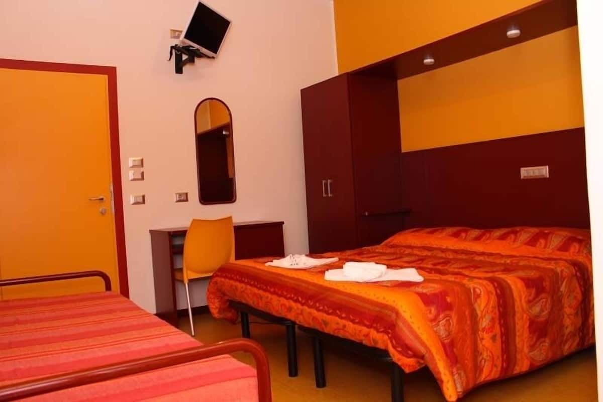 In-room safe, desk, WiFi (free), individually decorated