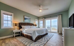 5 slaapkamers, een strijkplank/strijkijzer, internet, beddengoed