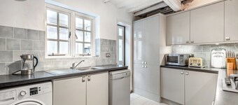 4 bedroom accommodation in Sheringham