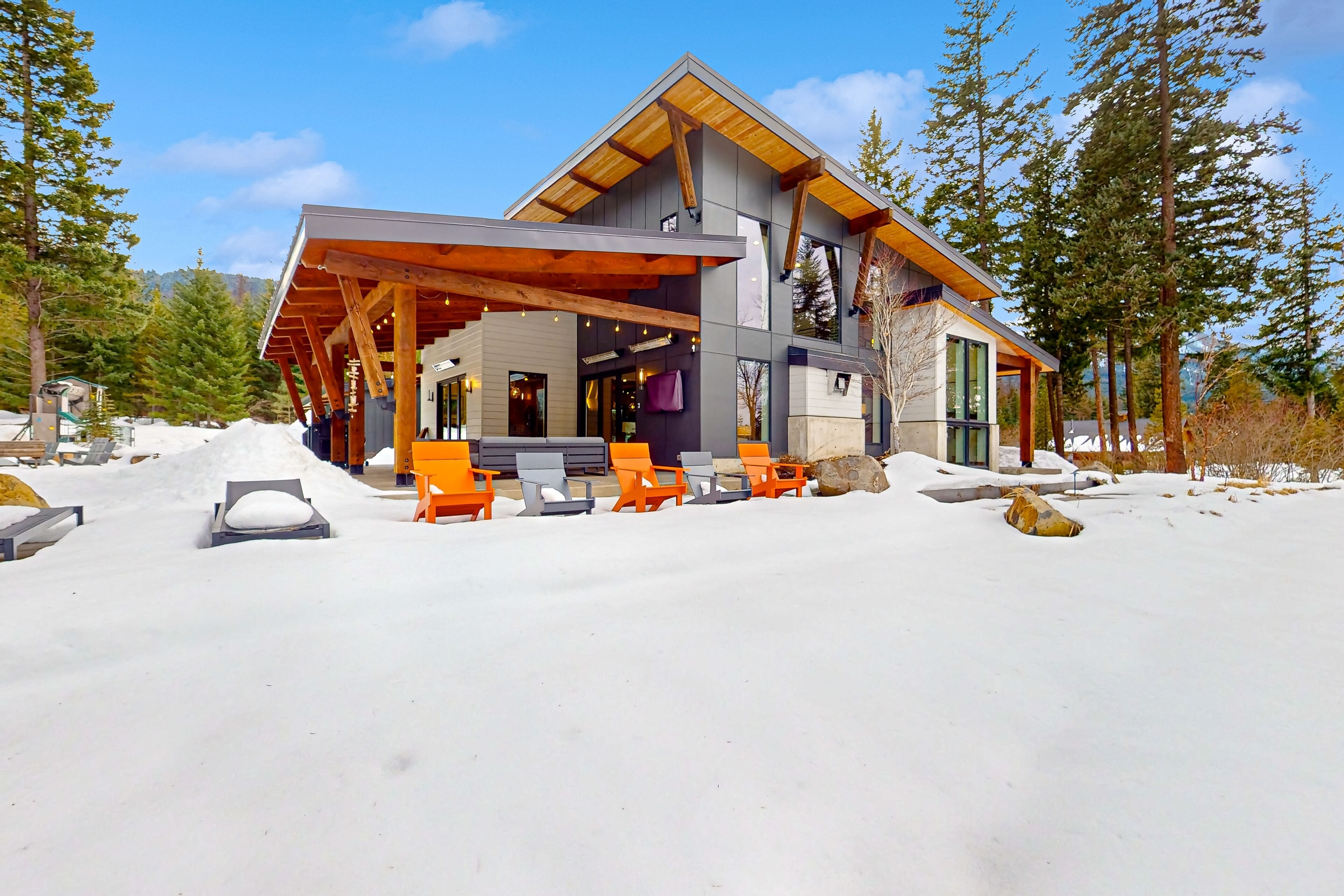 Contemporary & private mountain-view home with firepit & games - dog-friendly