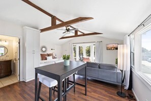 Interior - Clementine Crush, Unit 2 | Spacious Studio (Oceanside)