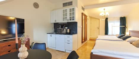 Apartamento, 1 habitación | Caja fuerte, cortinas opacas, wifi gratis