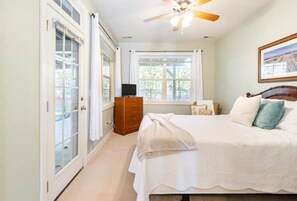 4 Schlafzimmer, Schreibtisch, Bügeleisen/Bügelbrett, kostenloses WLAN