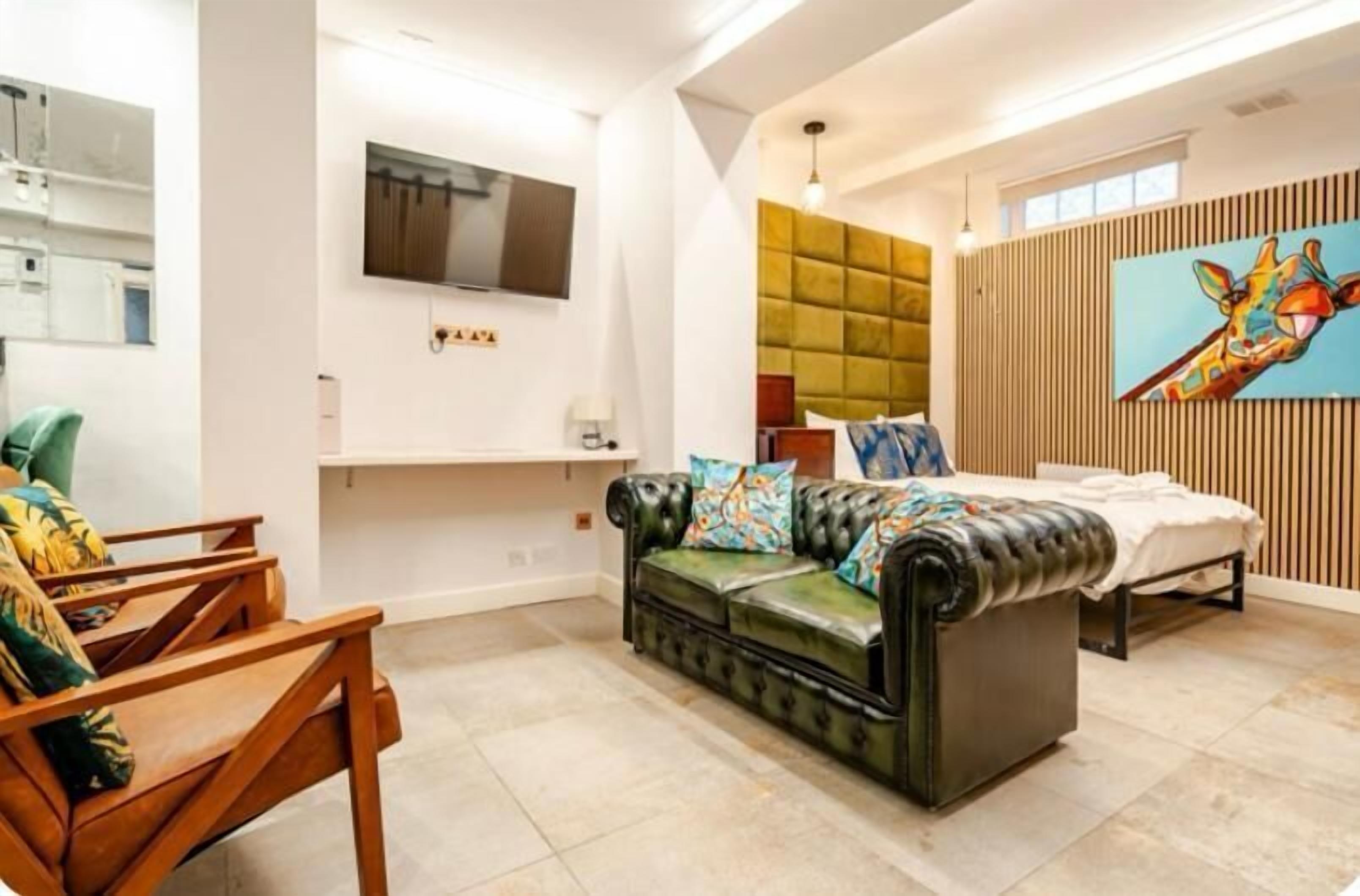 1 bedroom, desk, iron/ironing board, free WiFi