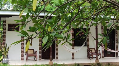 Comfortable 2-bedroom house in Chinandega, 5 minutes away from the city center.