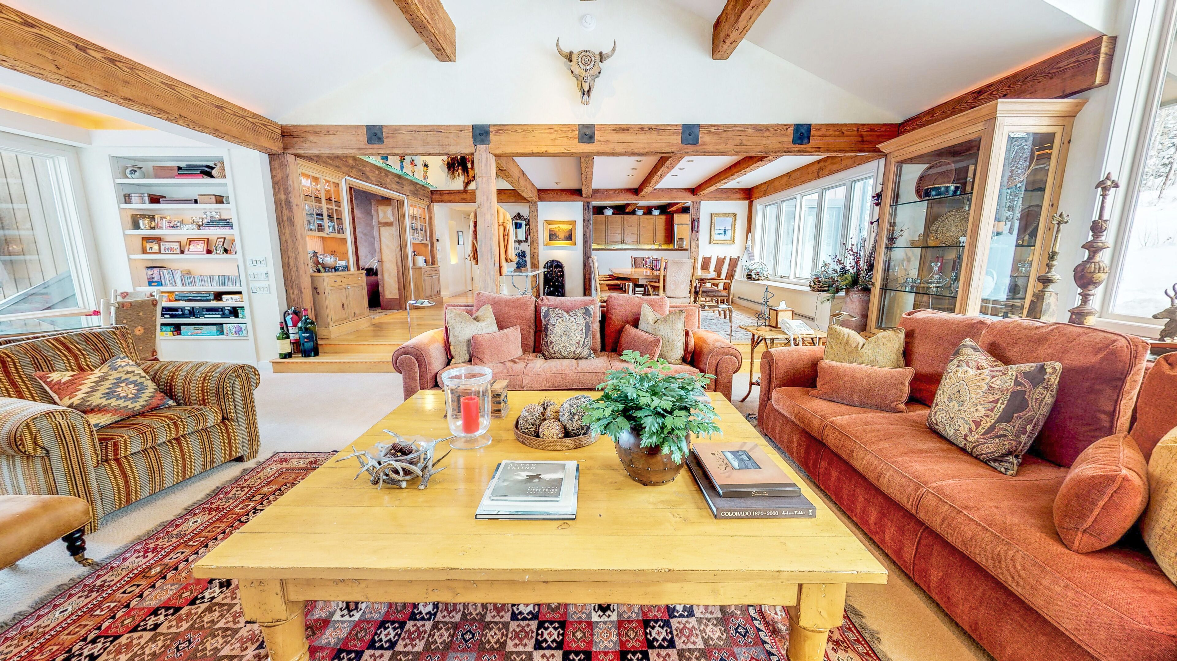 Chalet | Living area | 40-inch flat-screen TV with cable channels, fireplace