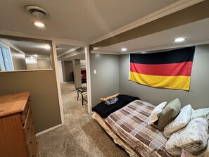 5 Schlafzimmer, Bügeleisen/Bügelbrett, WLAN, Bettwäsche