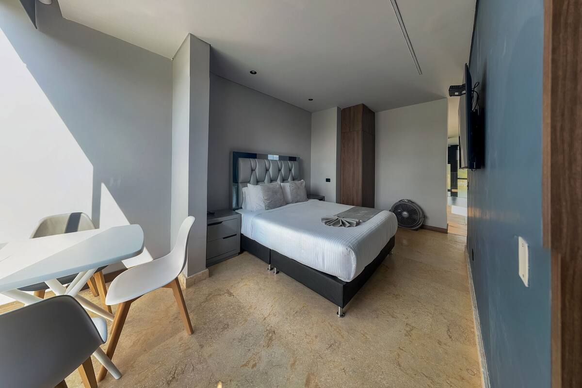 Standard Triple Room | Premium bedding, down comforters, memory foam beds, minibar