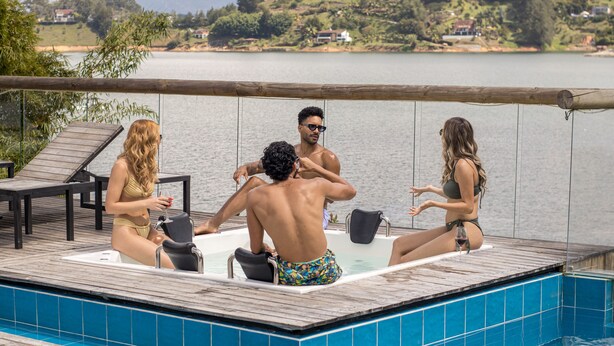 Outdoor pool - Murat House (El Peñol)