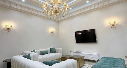 Luxury Villa, Central Ac, Bbq, Ideal For Events