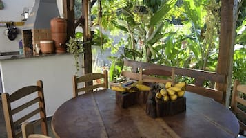 Family Suite | Outdoor dining