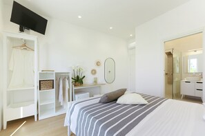 1 bedroom, Egyptian cotton sheets, premium bedding - Sea More - Rooms (Procida)
