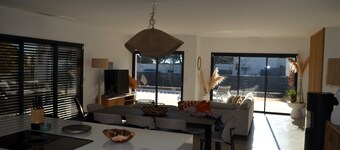 Villa Exceptionnelle avec piscine chauffée et  proximité de la plage