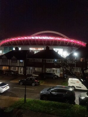 Exterior - Welcoming Guest House in Wembley (Wembley)