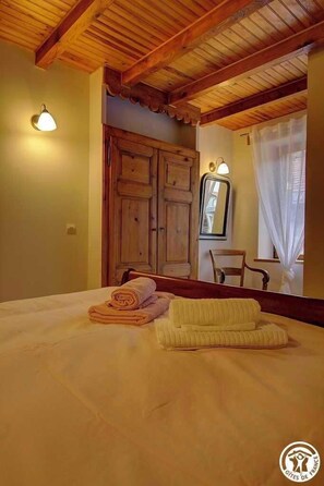 2 sovrum, strykjärn/strykbräda, gratis wi-fi och sängkläder