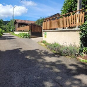 Property grounds - L'orchidée Sauvage - Bohas-meyriat-rignat (BOHAS-MEYRIAT-RIGNAT)