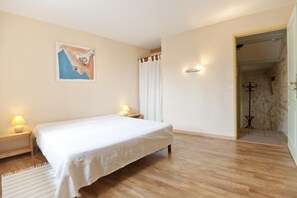 2 bedrooms, iron/ironing board, free WiFi - Le Tilleul - Courmangoux (COURMANGOUX)