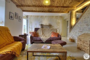 Living area - Gîte du Banchets - Samognat (SAMOGNAT)