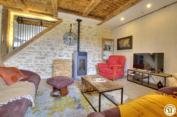 Living area - Gîte du Banchets - Samognat (SAMOGNAT)