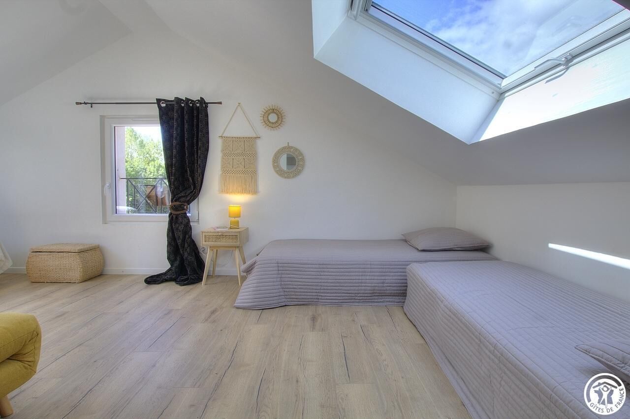 1 chambre, fer et planche à repasser, Wi-Fi gratuit, draps fournis