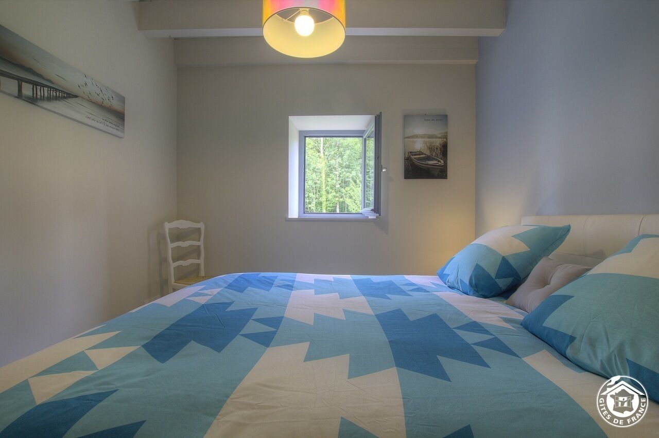 2 bedrooms, iron/ironing board, free WiFi