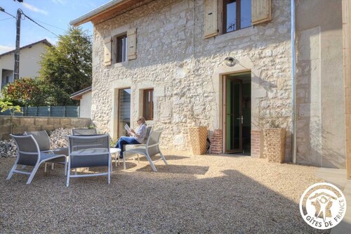 Au Pied du Colombier Chez Paul