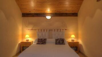 2 slaapkamers, een strijkplank/strijkijzer, gratis wifi