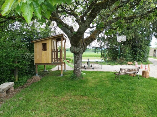 Enceinte de lâhĂ©bergement