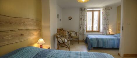 3 Schlafzimmer, Bügeleisen/Bügelbrett, kostenloses WLAN, Bettwäsche