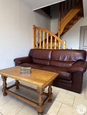 Interior - Jacqueline - Tramoyes (TRAMOYES)