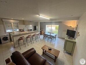 Living area - Jacqueline - Tramoyes (TRAMOYES)