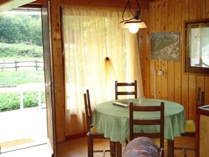 Dining - L'herbe D'or - LE Poizat-lalleyriat (LE POIZAT-LALLEYRIAT)